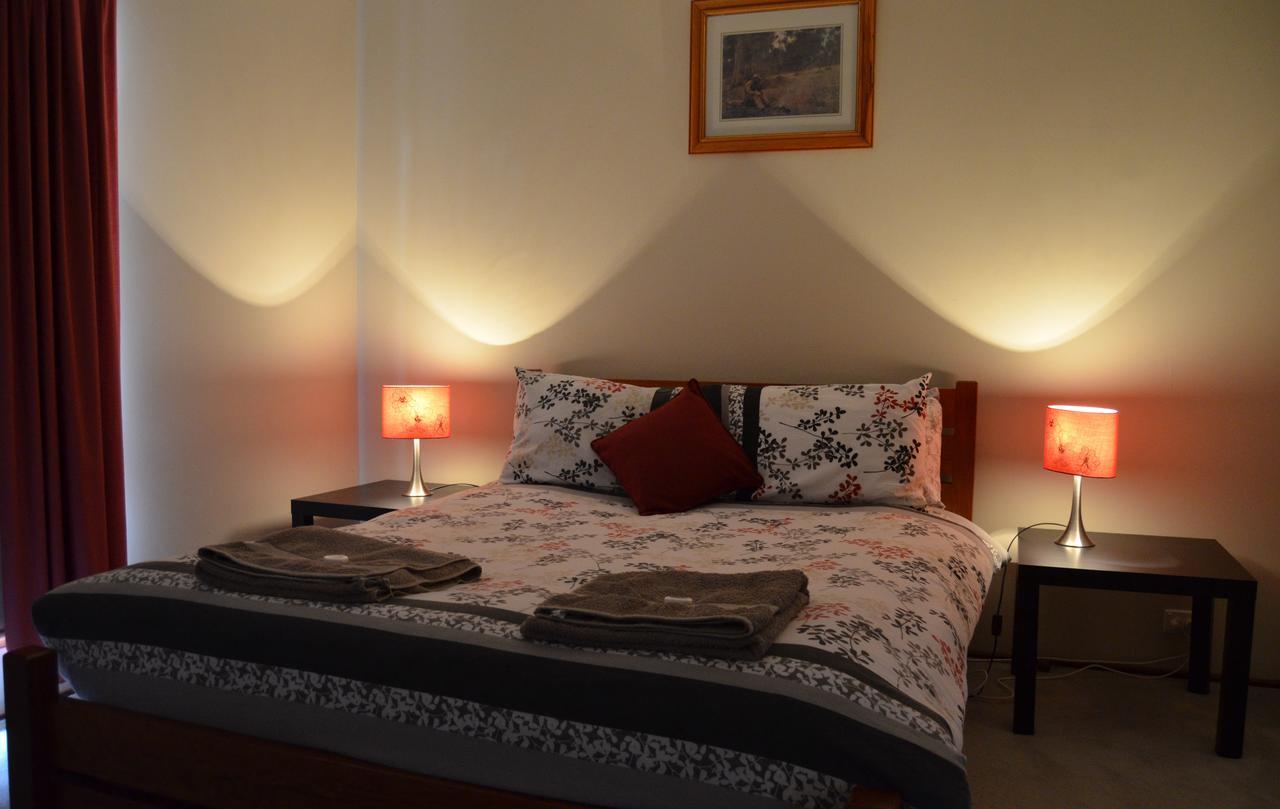 Nulla Nulla Farm Retreat Villa Moorine Rock ภายนอก รูปภาพ